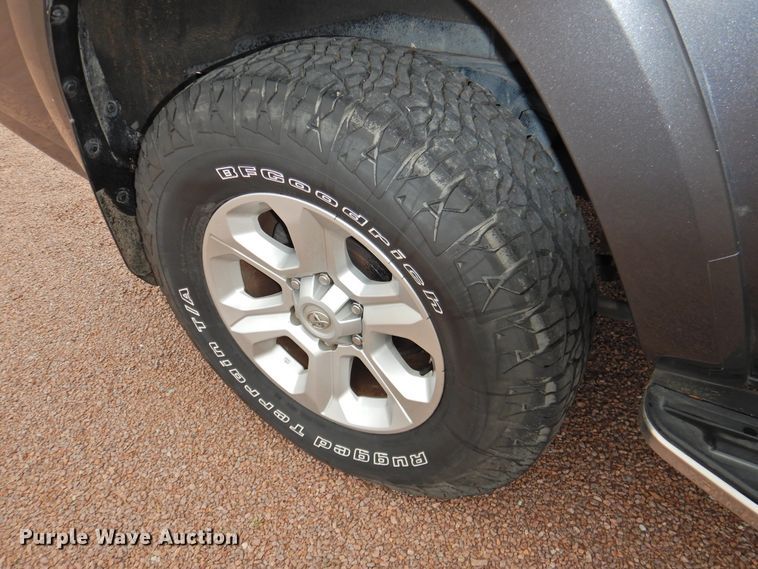 image for item HO9965 2016 Toyota 4Runner  SUV