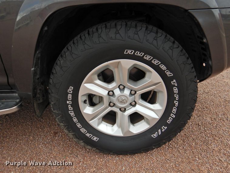 image for item HO9965 2016 Toyota 4Runner  SUV