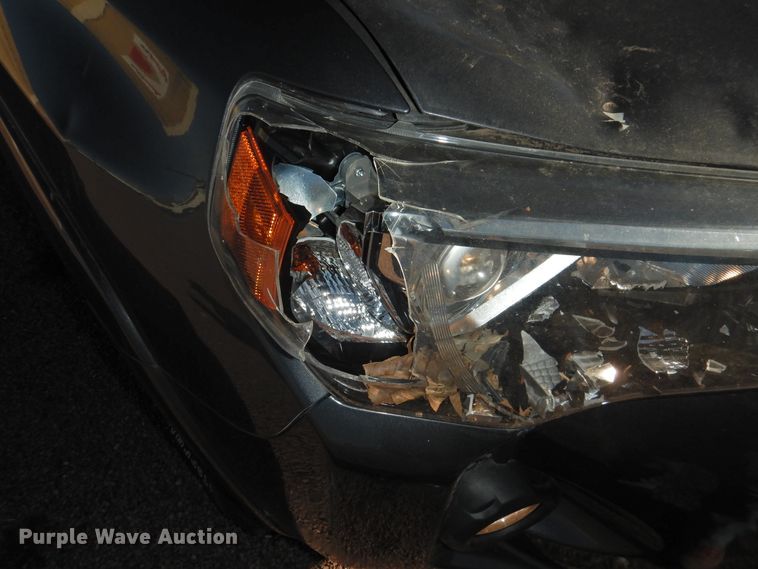 image for item HO9965 2016 Toyota 4Runner  SUV