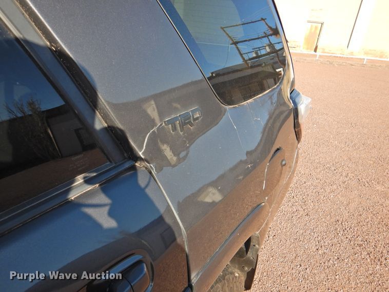 image for item HO9965 2016 Toyota 4Runner  SUV