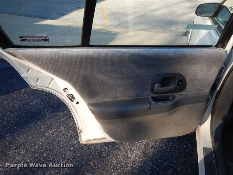 image for item HP9108 2001 Chevrolet Lumina