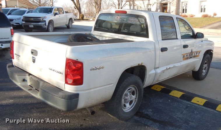 image for item HP9109 2009 Dodge Dakota  Crew Cab pickup truck