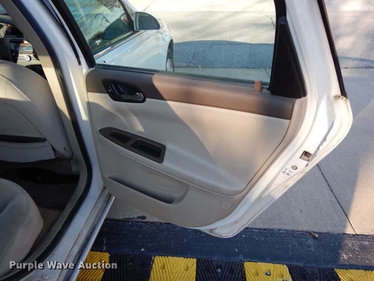 image for item HP9110 2006 Chevrolet Impala LS