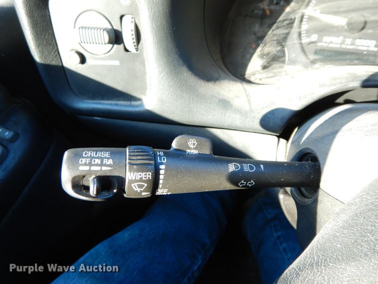 image for item HP9111 2002 Chevrolet Blazer LS  SUV