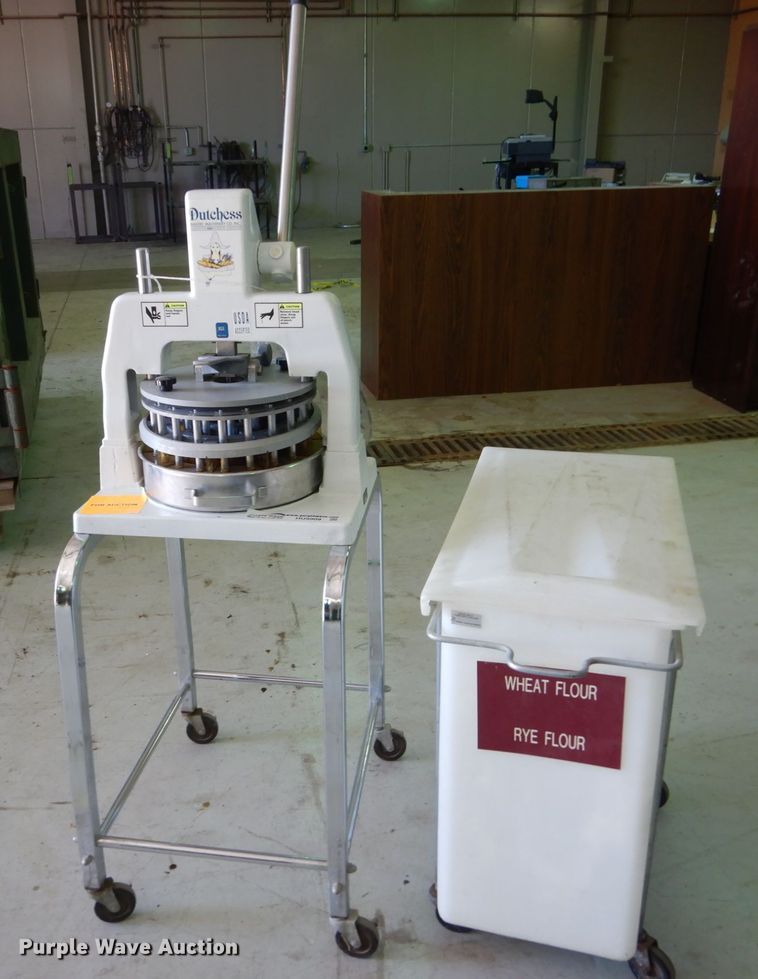 image for item HU9909 Restaurant equipment