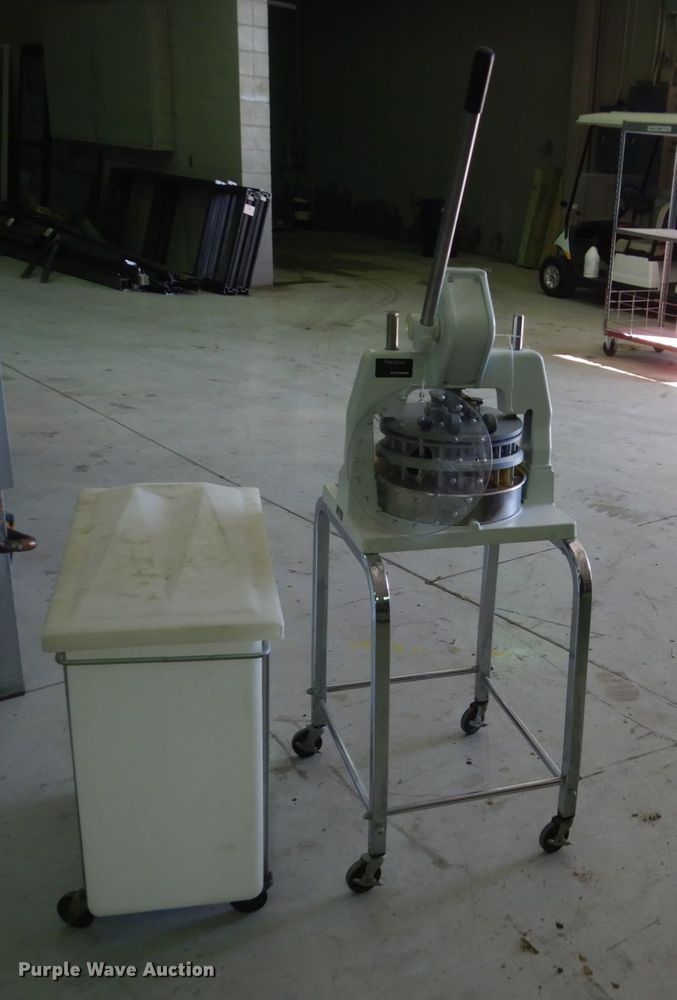 image for item HU9909 Restaurant equipment