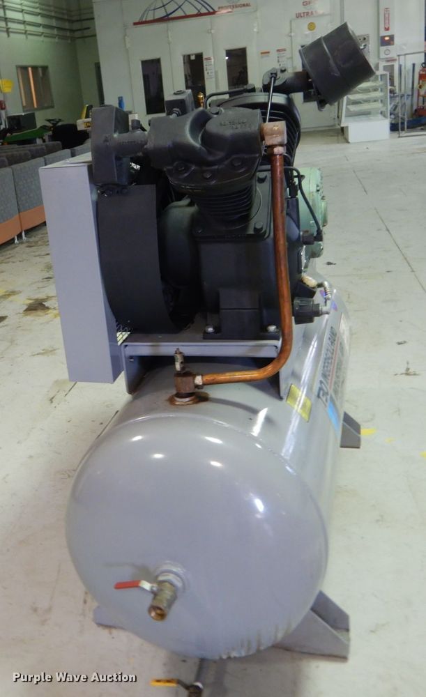 image for item HU9914 Ingersoll Rand T30  air compressor