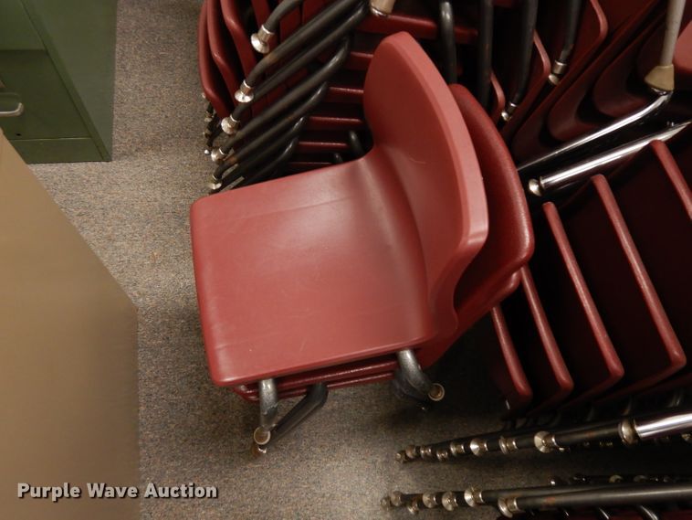 image for item HU9921 (150) student chairs