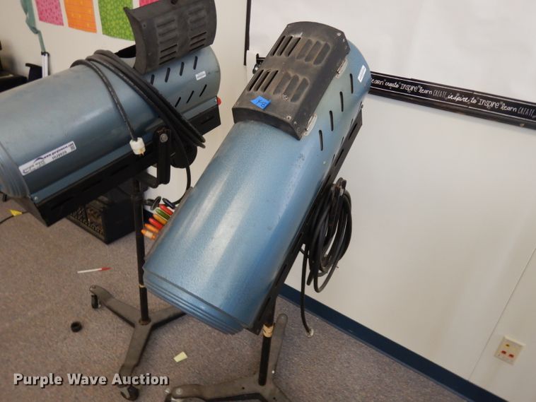 image for item HU9929 (2) Alt Sport stage lights