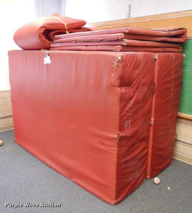 image for item HU9933 Sporting goods