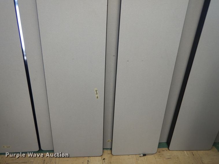 image for item HU9945 (8) folding tables