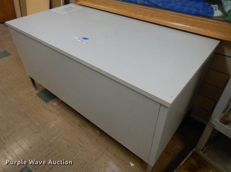 image for item HU9957 Furniture