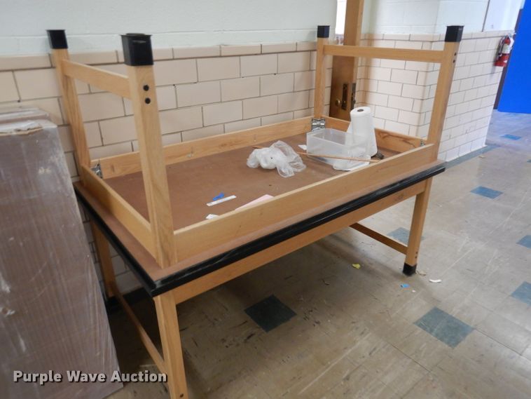 image for item HU9957 Furniture