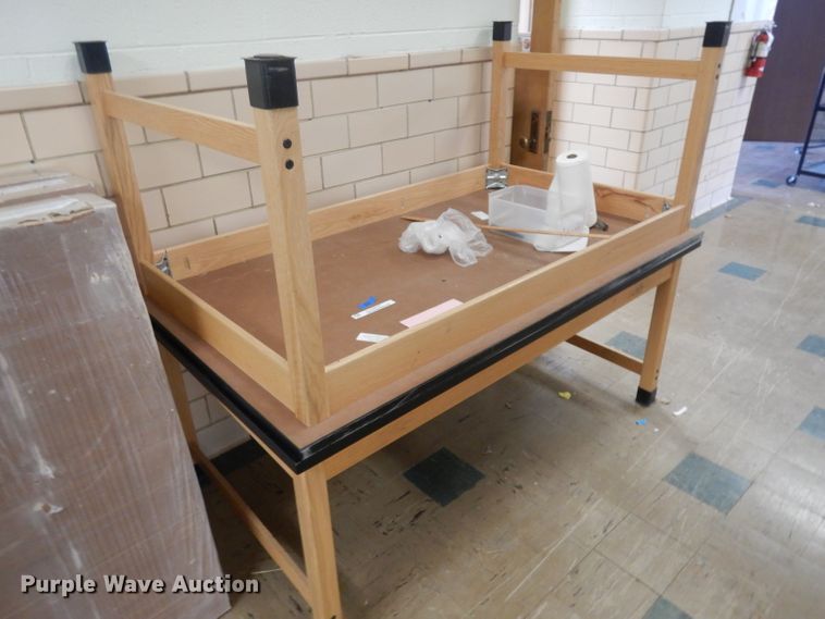 image for item HU9957 Furniture