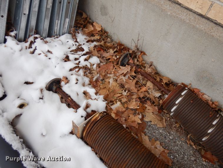 image for item HU9965 Overhead door