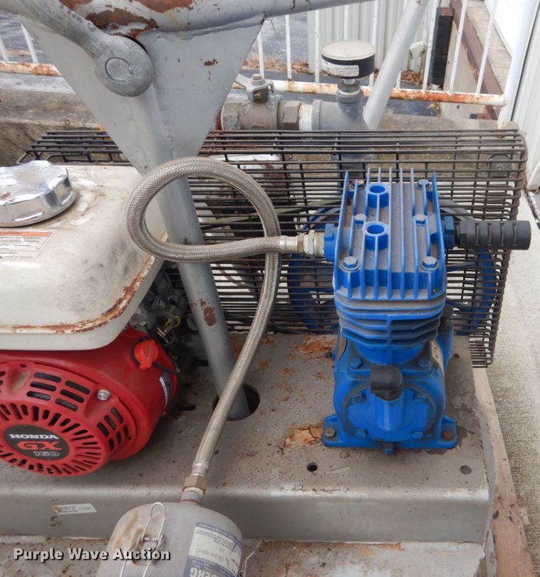 image for item HV9559 Big Sidewalk sucker