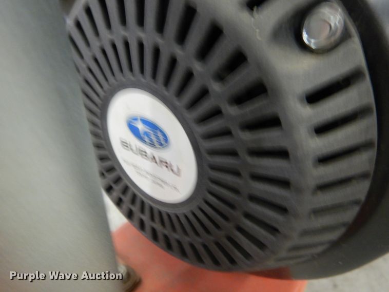 image for item HV9565 DR leaf and lawn vacuum