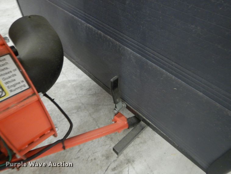 image for item HV9565 DR leaf and lawn vacuum