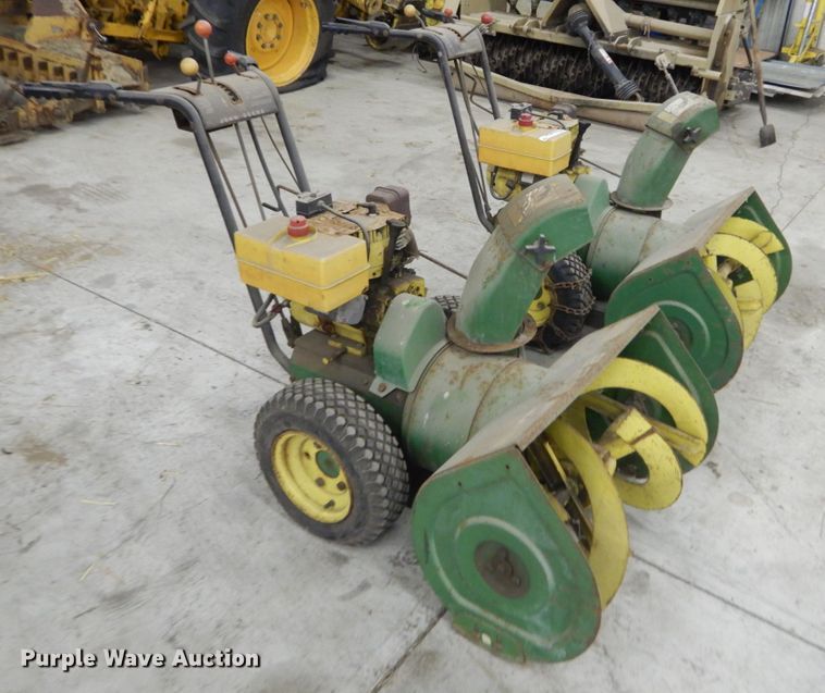 image for item HV9566 (2) John Deere 826 snow blowers