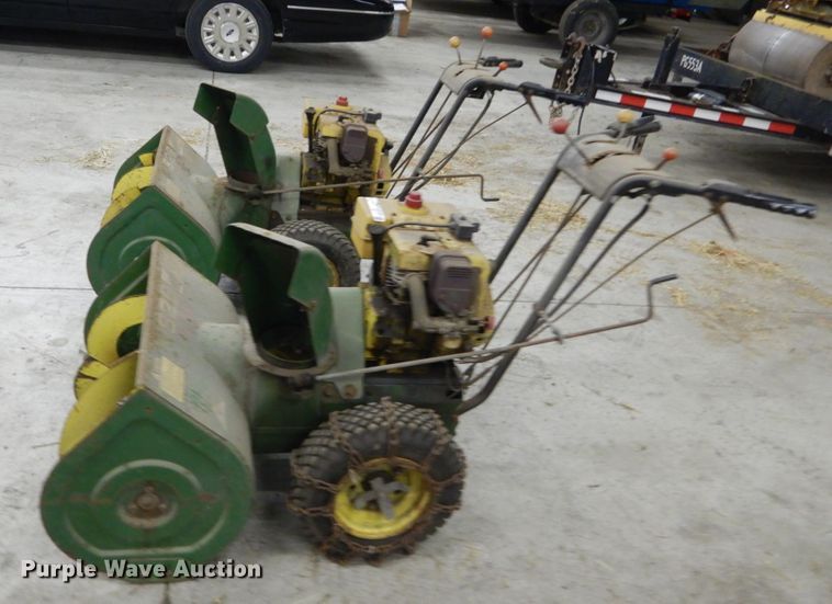 image for item HV9566 (2) John Deere 826 snow blowers