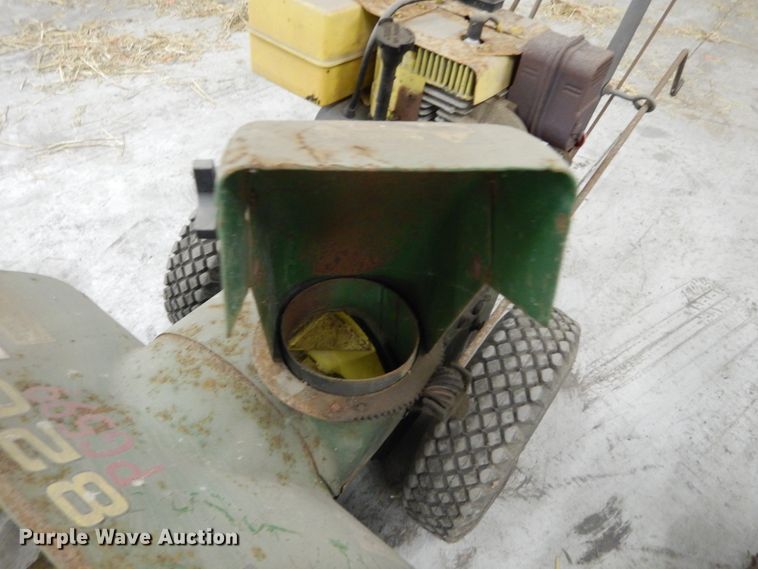 image for item HV9566 (2) John Deere 826 snow blowers