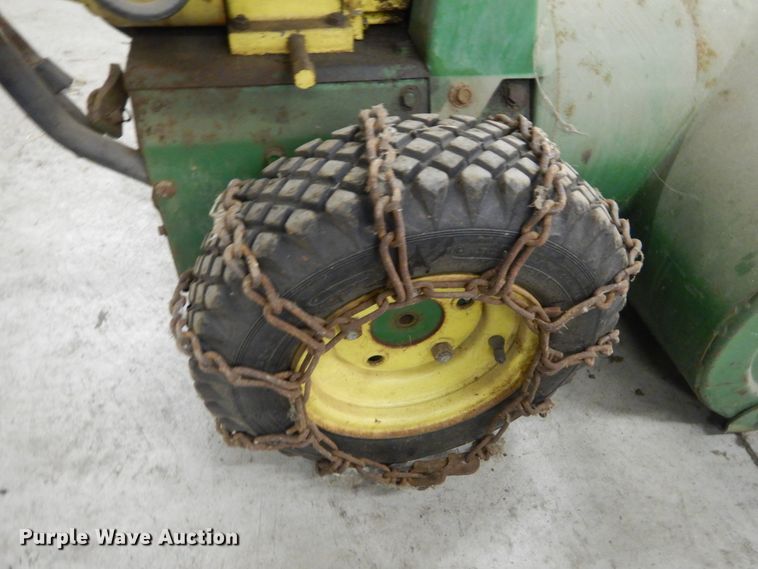 image for item HV9566 (2) John Deere 826 snow blowers