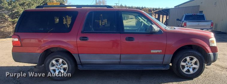 image for item HW9501 2007 Ford Expedition XLT  SUV