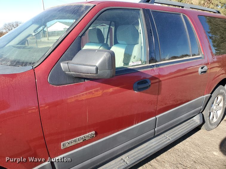 image for item HW9501 2007 Ford Expedition XLT  SUV