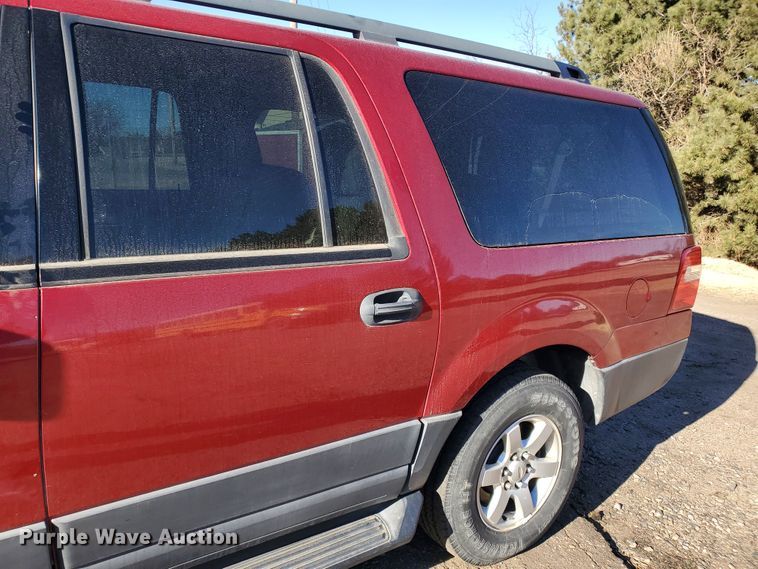 image for item HW9501 2007 Ford Expedition XLT  SUV