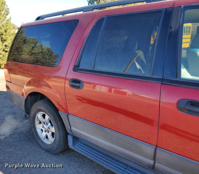 image for item HW9501 2007 Ford Expedition XLT  SUV