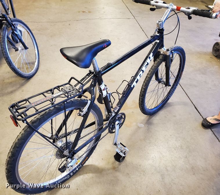 image for item HW9509 Trek Jett police bicycle