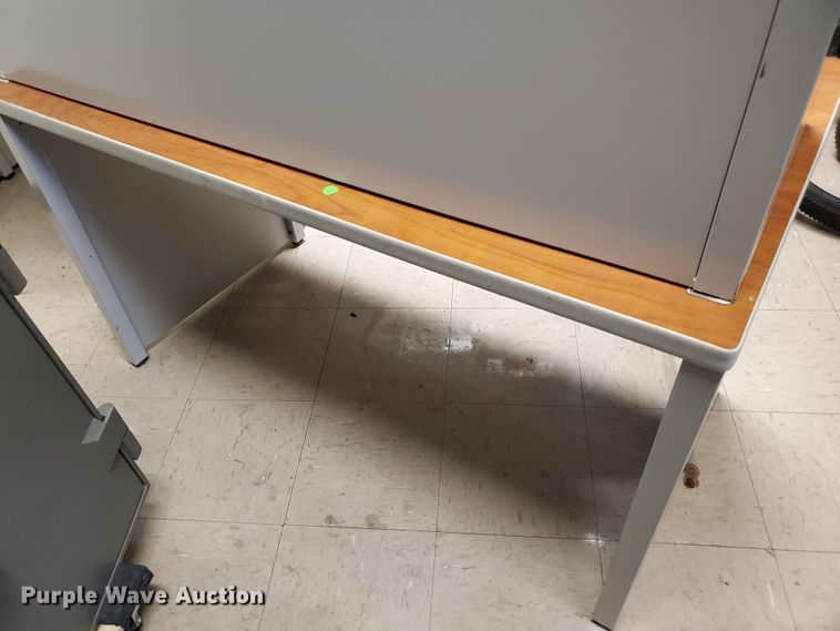 image for item HW9512 (2) office desks