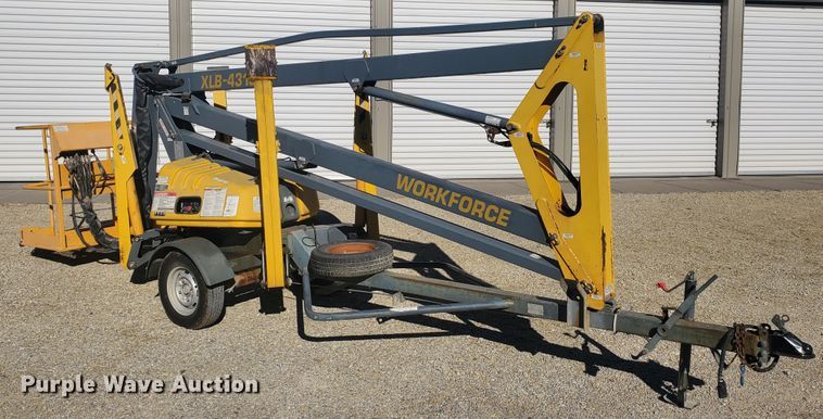 image for item HW9521 2003 Bil-Jax XLB4319  Workforce boom lift