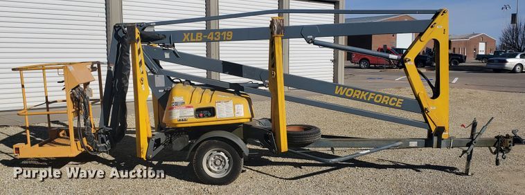 image for item HW9521 2003 Bil-Jax XLB4319  Workforce boom lift