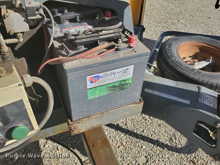 image for item HW9521 2003 Bil-Jax XLB4319  Workforce boom lift