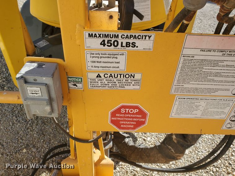 image for item HW9521 2003 Bil-Jax XLB4319  Workforce boom lift