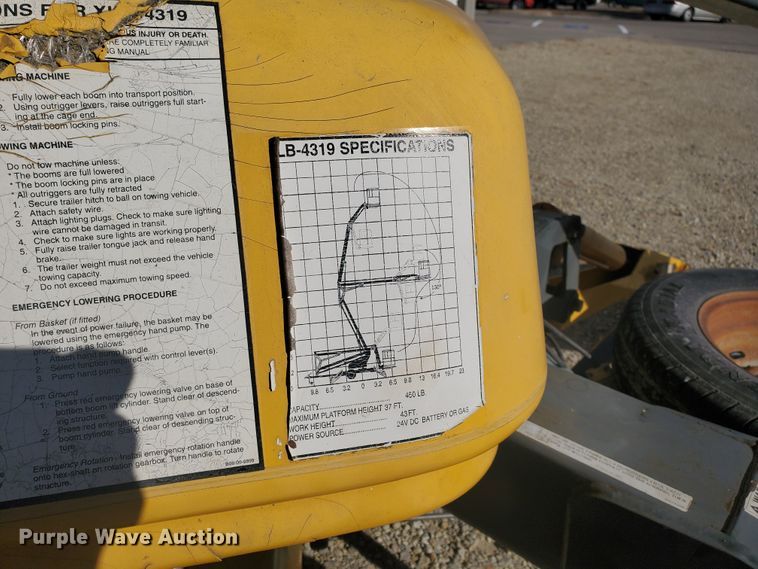 image for item HW9521 2003 Bil-Jax XLB4319  Workforce boom lift