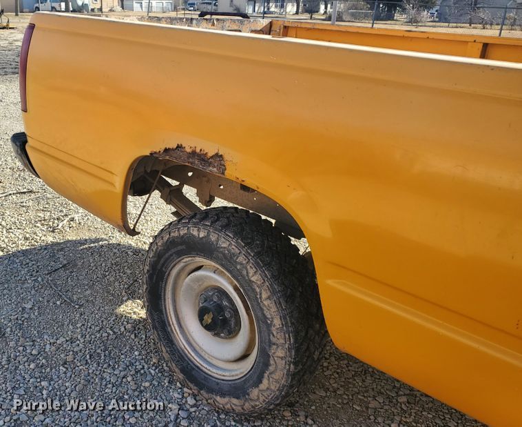 image for item HW9522 1991 Chevrolet Cheyenne 2500  pickup truck