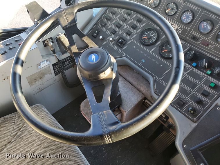 image for item HW9526 2000 Blue Bird LTC40  coach bus