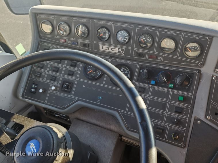 image for item HW9526 2000 Blue Bird LTC40  coach bus