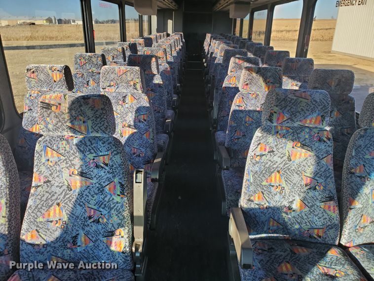 image for item HW9526 2000 Blue Bird LTC40  coach bus