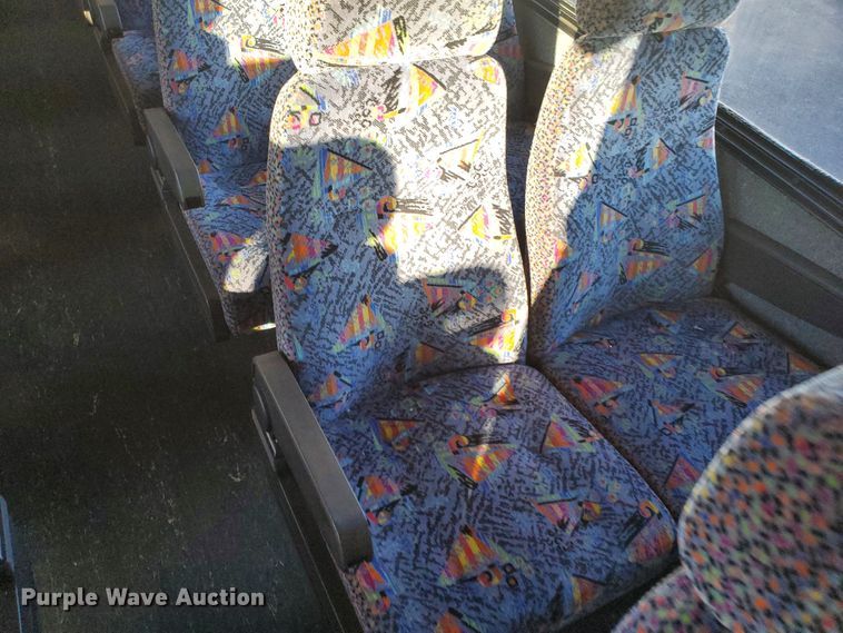 image for item HW9526 2000 Blue Bird LTC40  coach bus