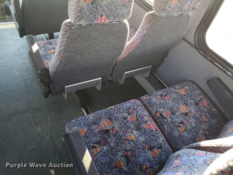 image for item HW9526 2000 Blue Bird LTC40  coach bus