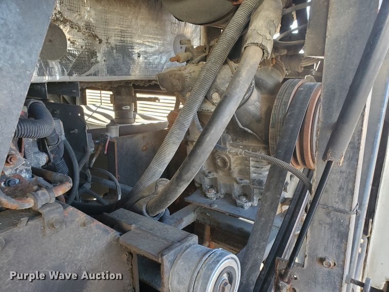 image for item HW9526 2000 Blue Bird LTC40  coach bus