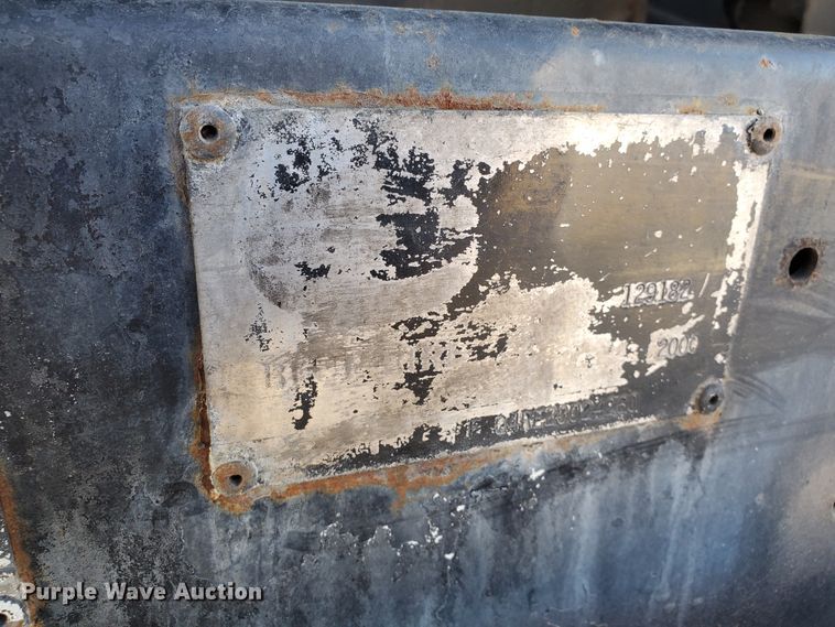 image for item HW9526 2000 Blue Bird LTC40  coach bus