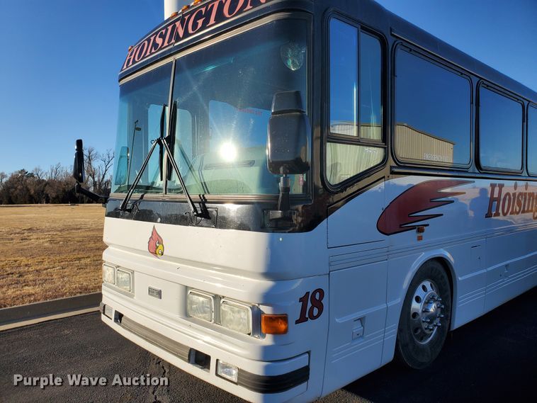 image for item HW9526 2000 Blue Bird LTC40  coach bus