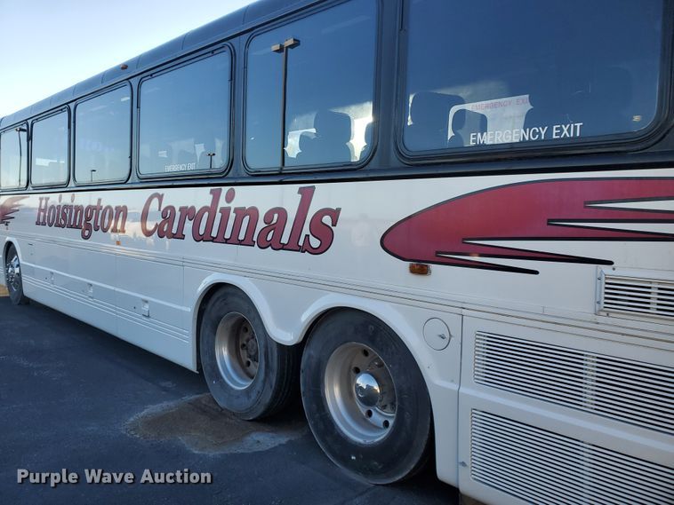 image for item HW9526 2000 Blue Bird LTC40  coach bus