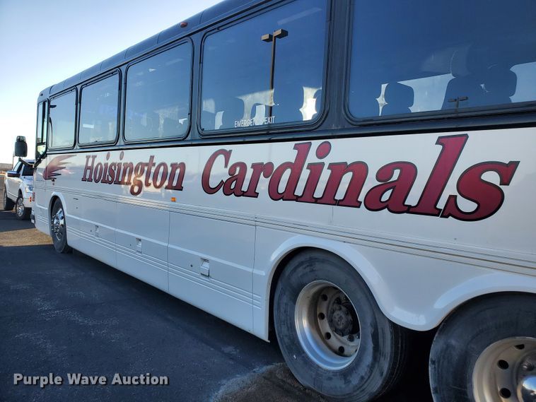 image for item HW9526 2000 Blue Bird LTC40  coach bus