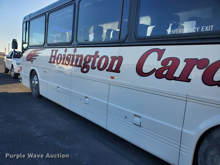 image for item HW9526 2000 Blue Bird LTC40  coach bus