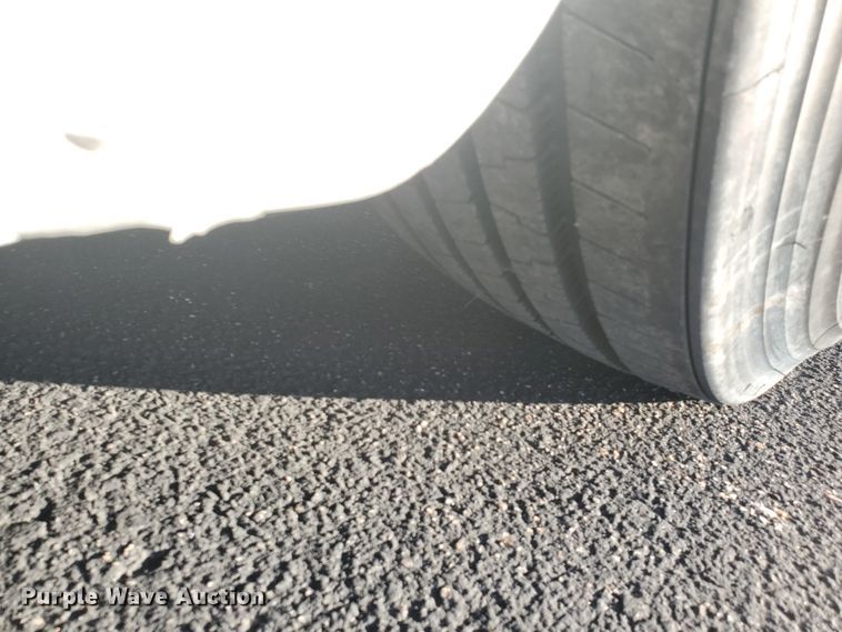 image for item HW9526 2000 Blue Bird LTC40  coach bus